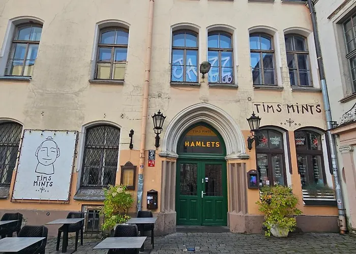 Al Pacino Family Lux